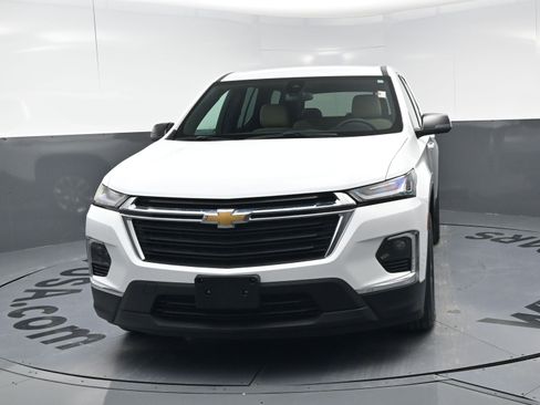 Certified 2023 Chevrolet Traverse LS image 5