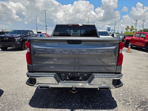 Used 2022 Chevrolet Silverado 1500 LTZ AWD/4WD image 10