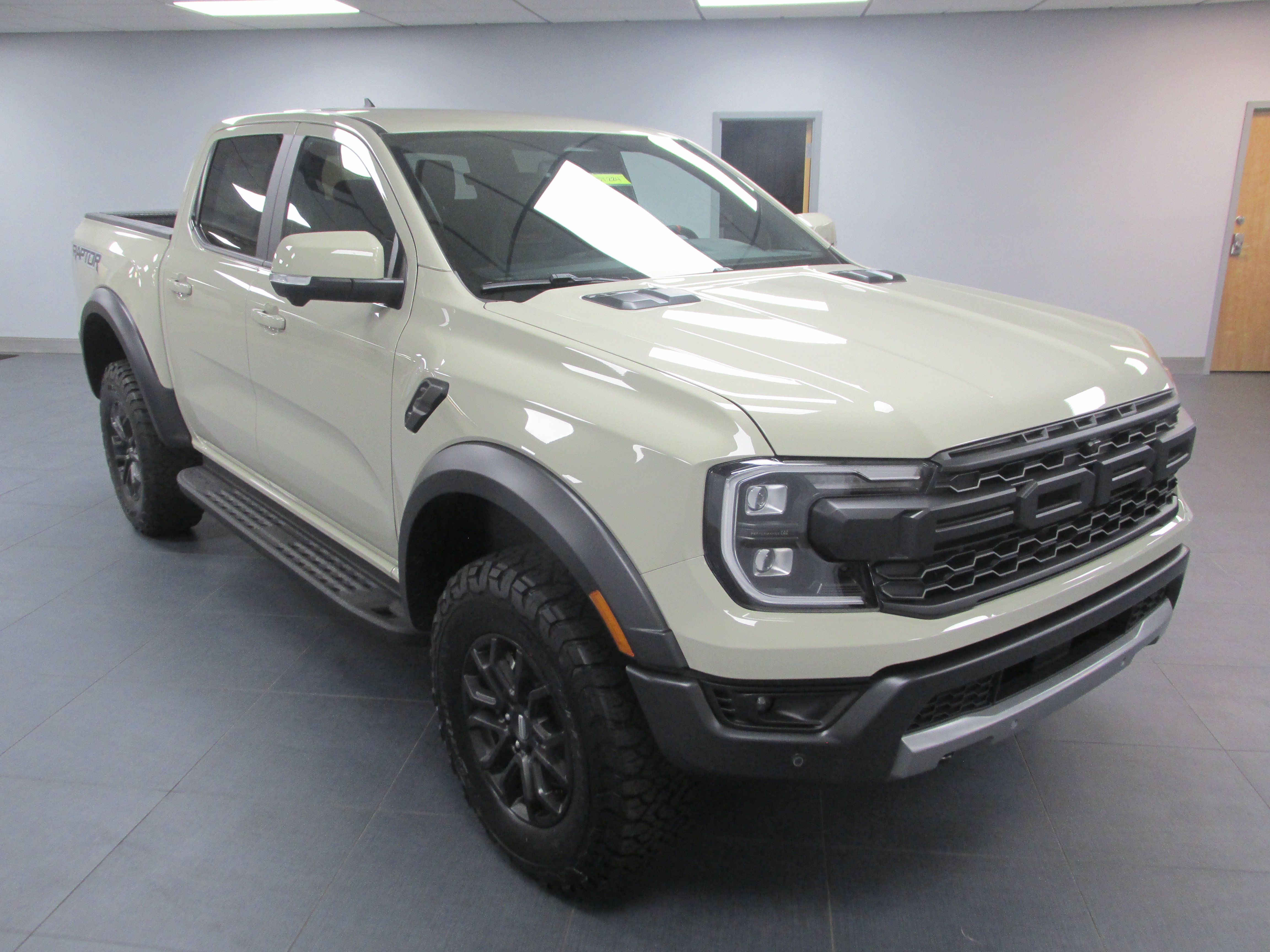 New 2025 Ford Ranger Raptor AWD/4WD image 3
