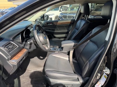 Used 2018 Subaru Outback 2.5i Limited AWD/4WD image 41
