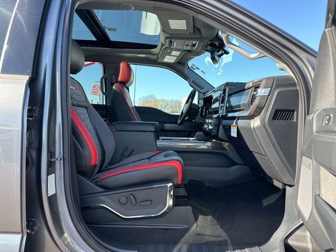 Used 2024 Ford F250 Lariat w/ Lariat Ultimate Package image 30