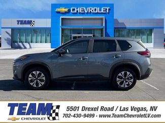 Used 2023 Nissan Rogue SV video 1