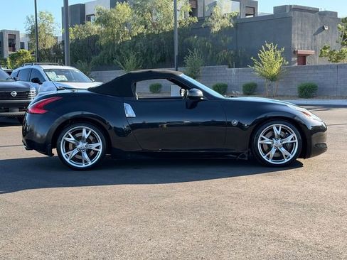 Used 2012 Nissan 370Z Touring w/ Sport Pkg RWD image 6