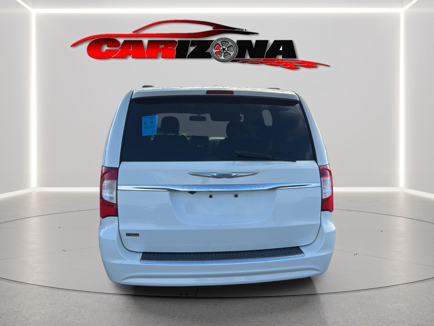 Used 2012 Chrysler Town & Country Touring w/ Entertainment Group #1 FWD image 7