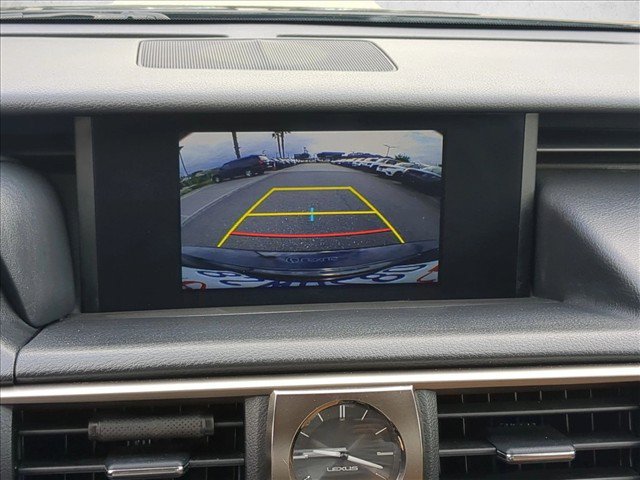 Used 2020 Lexus IS 300 w/ Premium Package RWD image 13