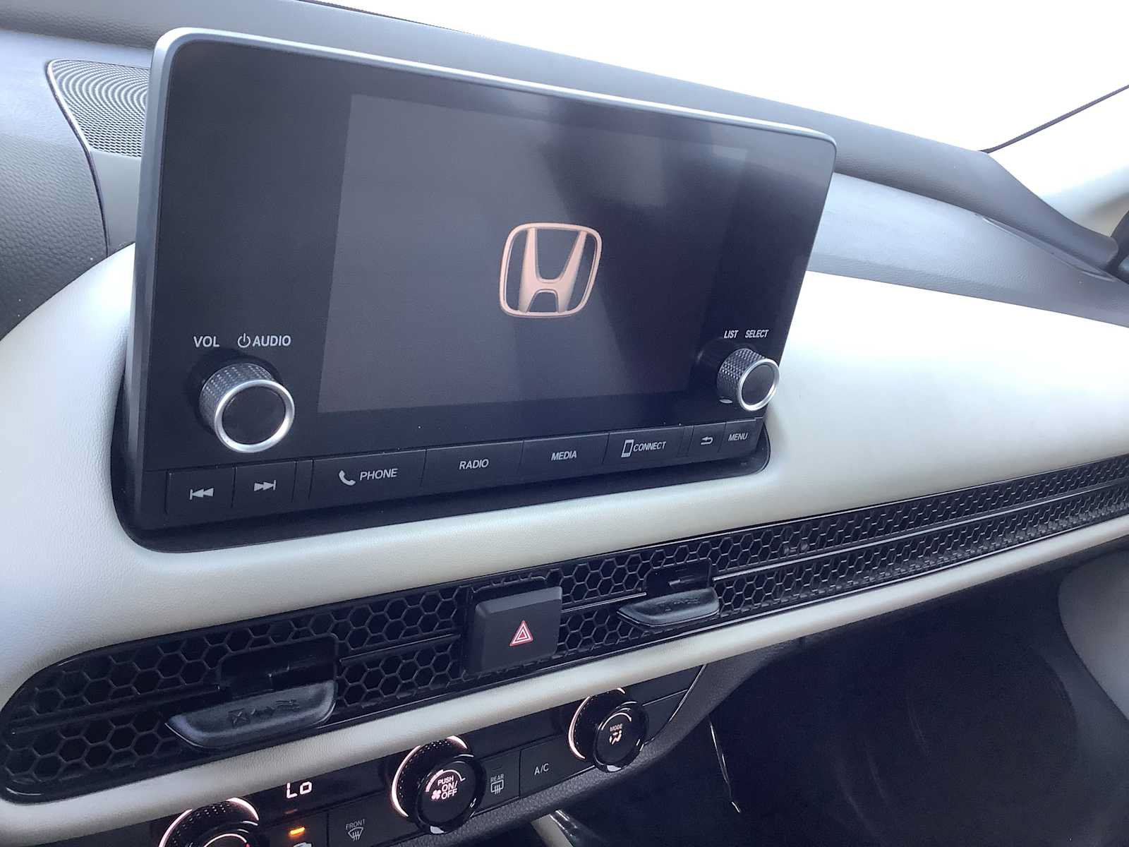 Used 2024 Honda HR-V LX image 16