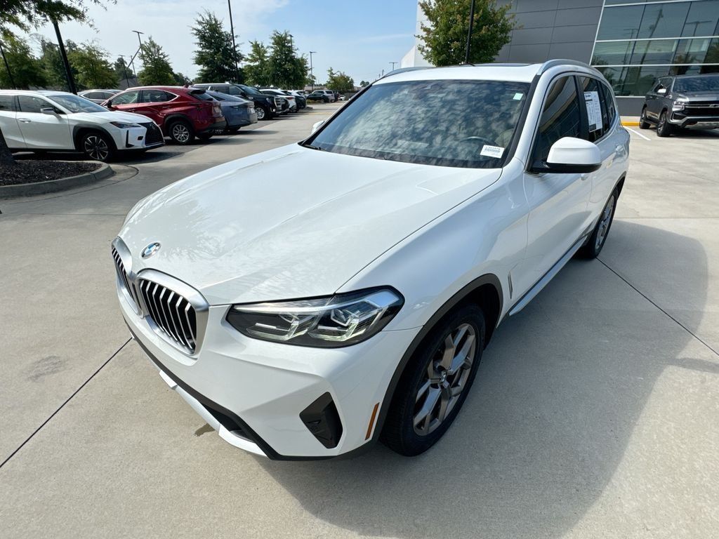 Used 2022 BMW X3 sDrive30i w/ Convenience Package RWD image 5