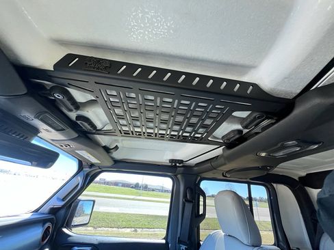 Certified 2021 Jeep Gladiator Mojave image 26