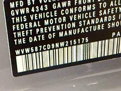 Used 2022 Volkswagen GTI Autobahn image 54