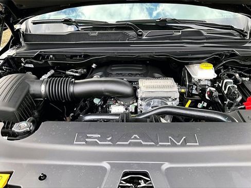 New 2026 RAM 1500 4x4 Crew Cab image 14