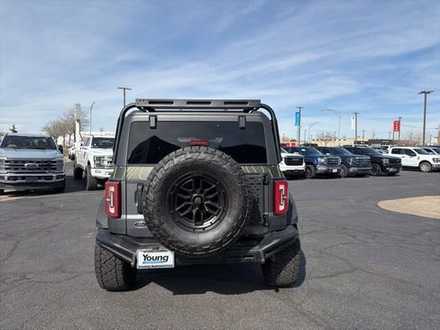 New 2025 Ford Bronco Badlands image 8