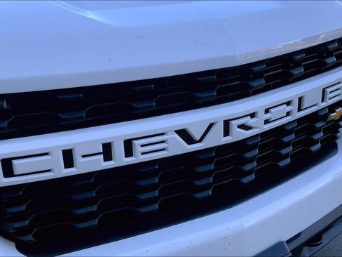 Used 2020 Chevrolet Silverado 1500 Custom w/ Custom Convenience Package image 30