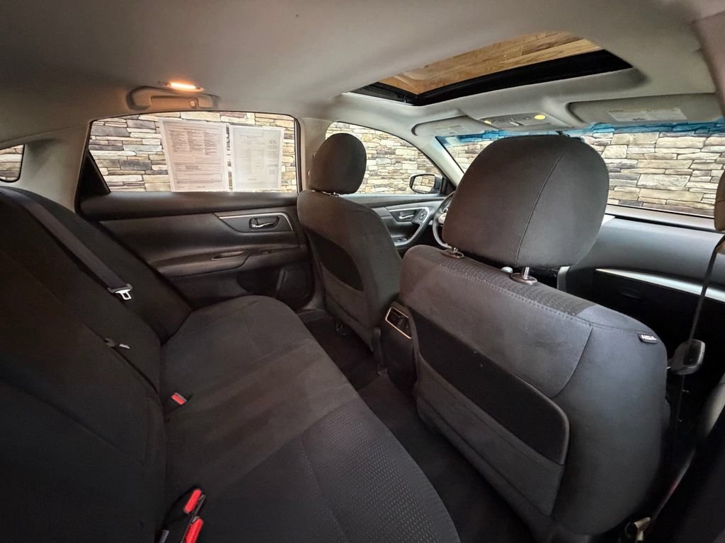 Used 2015 Nissan Altima 2.5 SV w/ Convenience Package FWD image 46