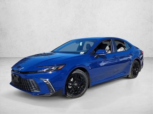 New 2026 Toyota Camry SE image 1
