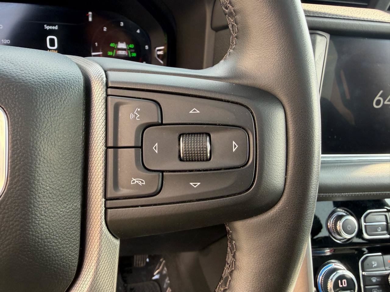 Used 2023 GMC Yukon Denali w/ Max Trailering Package AWD/4WD image 33