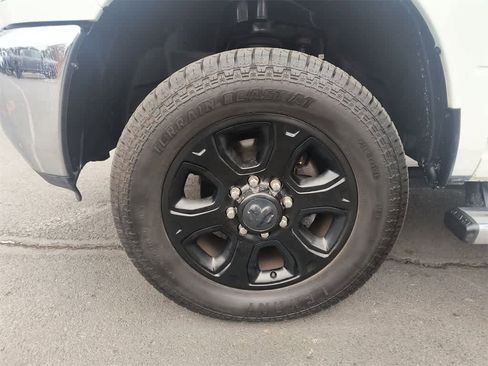 Used 2017 RAM 2500 Tradesman w/ Chrome Appearance Group image 10