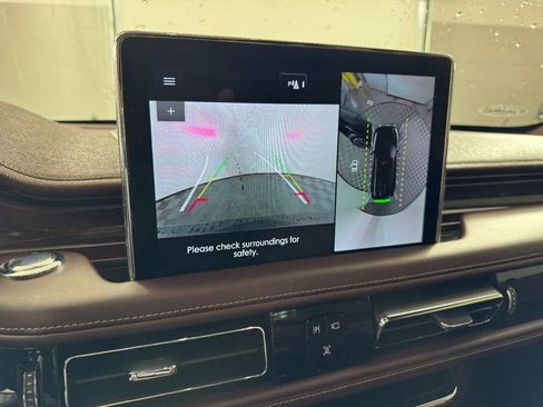 Used 2022 Lincoln Aviator Black Label w/ Dynamic Handling Package image 25