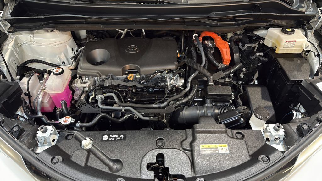 Used 2024 Toyota Sienna Limited AWD/4WD image 47