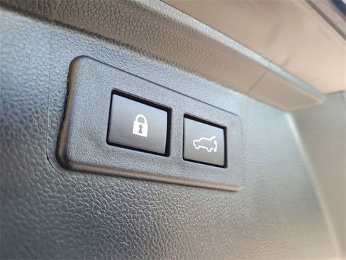 Used 2022 Subaru Outback Wilderness image 29
