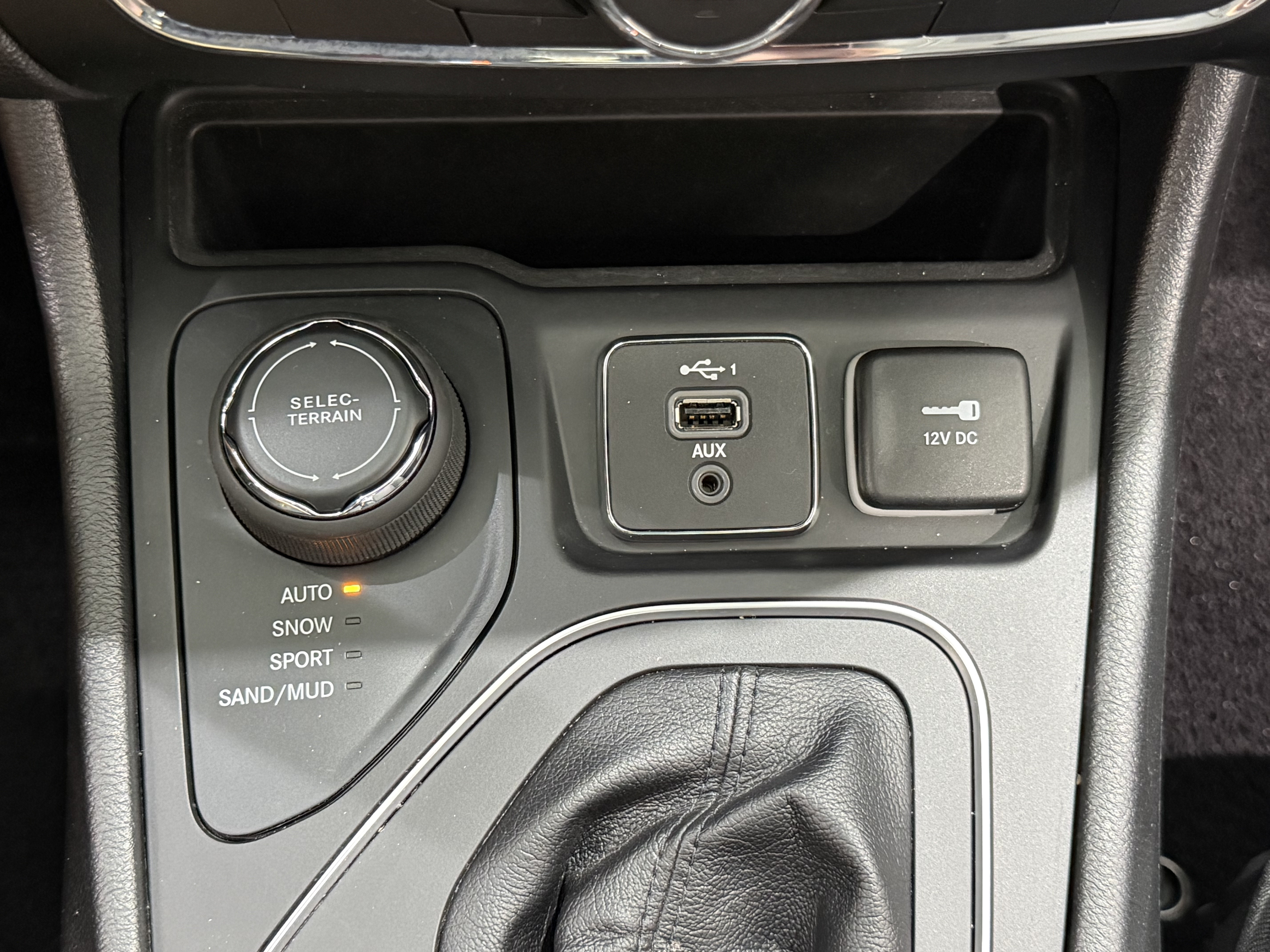 Used 2021 Jeep Cherokee Latitude Lux 80th Anniv w/ Quick Order Package 26U 80TH AWD/4WD image 34
