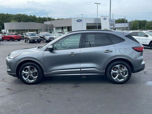 Used 2024 Ford Escape ST-Line Select w/ Tech Pack #2 AWD/4WD image 2