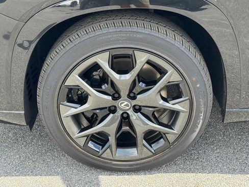 New 2026 Lexus TX 500h AWD w/ Technology Package image 11