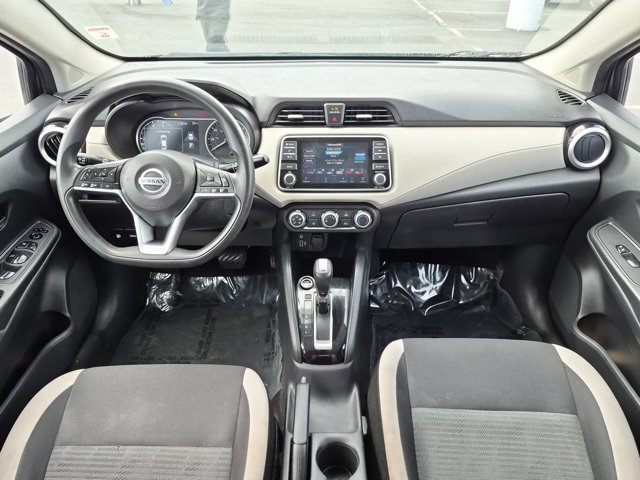 Used 2021 Nissan Versa SV FWD image 15