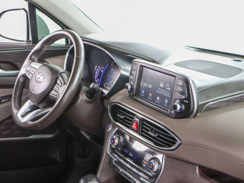 Used 2020 Hyundai Santa Fe SEL w/ Convenience Package image 25