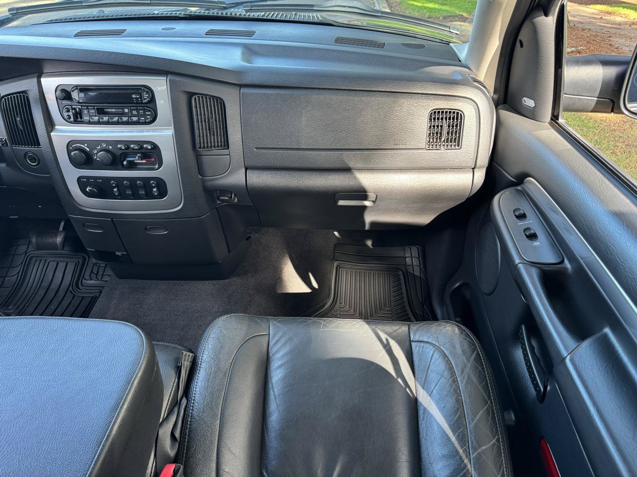 Used 2004 Dodge Ram 2500 Truck SLT w/ Trailer Tow Group AWD/4WD image 29