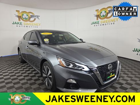 Used 2022 Nissan Altima 2.5 SL image 1
