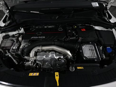 Certified 2025 Mercedes-Benz GLA 35 AMG 4MATIC image 33