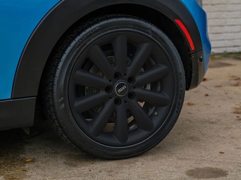 Used 2019 MINI Cooper S image 48