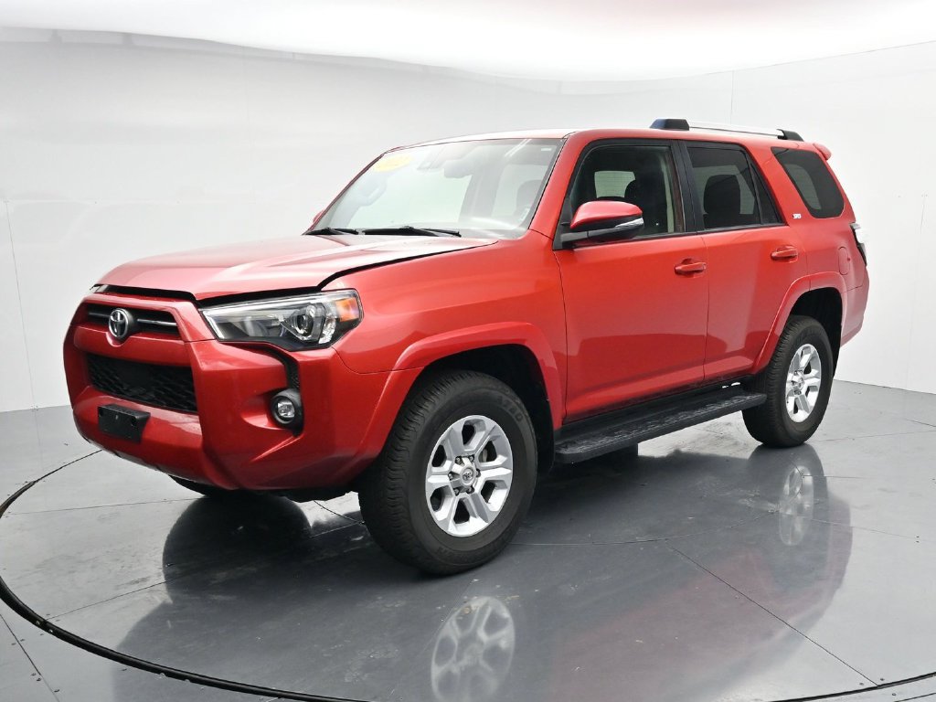Used 2022 Toyota 4Runner SR5 Premium AWD/4WD image 4