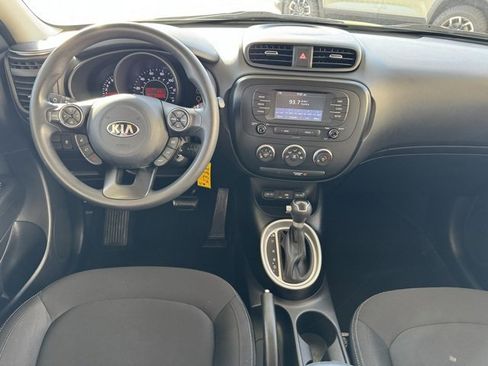Used 2019 Kia Soul image 13