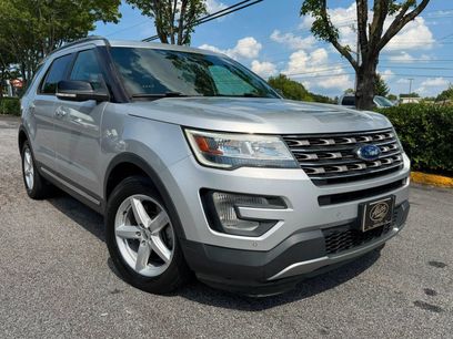 Used 2016 Ford Explorer XLT w/ Equipment Group 202A