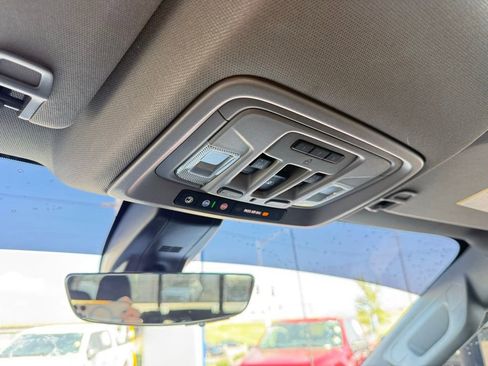 Used 2023 GMC Sierra 2500 Denali w/ Denali Ultimate Package image 22