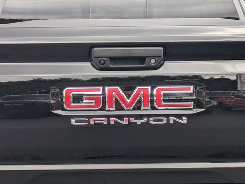 New 2025 GMC Canyon AT4 w/ AT4X Package AWD/4WD image 23