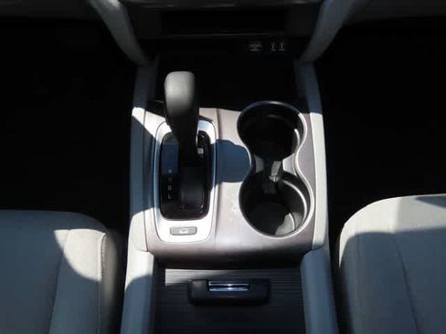Used 2016 Honda Pilot EX image 22