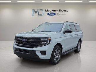 New 2025 Ford Expedition Active video 2
