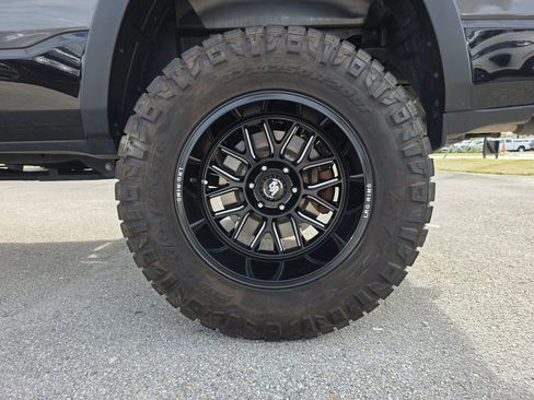 Used 2019 RAM 1500 Rebel image 15