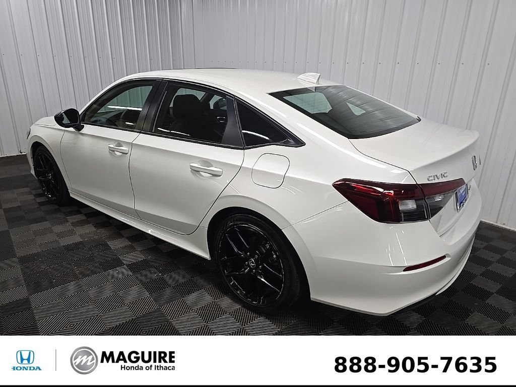 Used 2025 Honda Civic Sport image 9