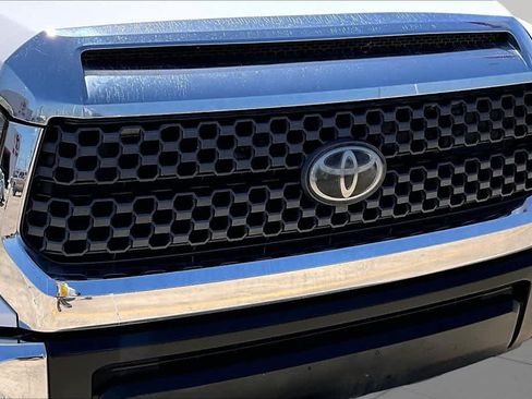 Used 2019 Toyota Tundra SR5 w/ SR5 Upgrade Package RWD image 12