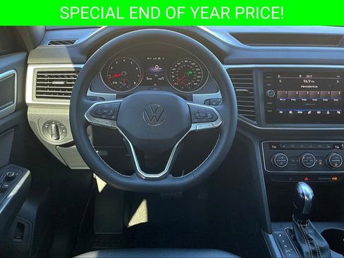 Used 2021 Volkswagen Atlas Cross Sport SE image 8