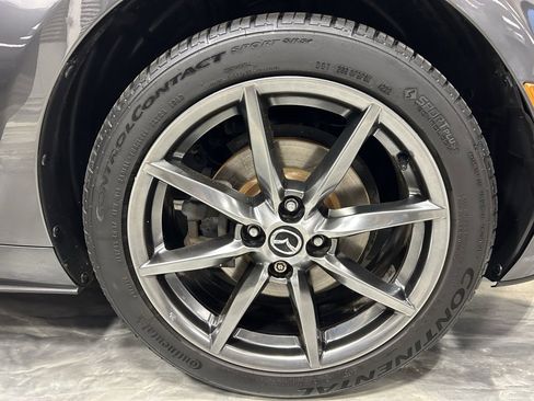 Used 2017 MAZDA MX-5 Miata RF Grand Touring image 21