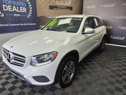 Used 2019 Mercedes-Benz GLC 300 image 1
