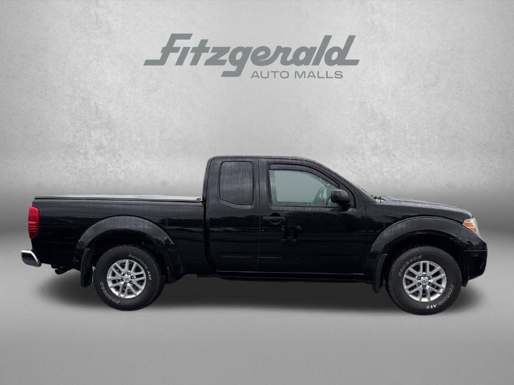 Used 2014 Nissan Frontier SV w/ SV Value Truck Package AWD/4WD image 9