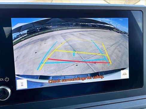 Used 2024 Toyota Tacoma SR image 22