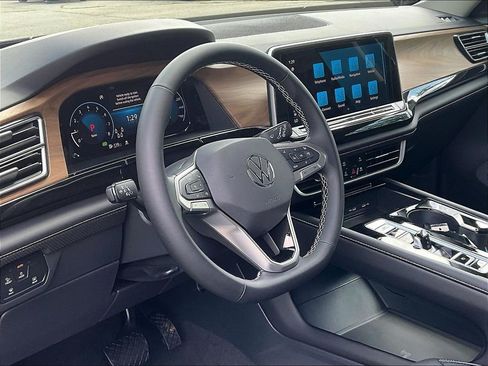 New 2026 Volkswagen Atlas SE AWD/4WD image 8