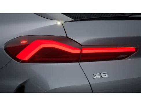 New 2026 BMW X6 M60i image 8