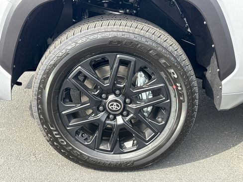 New 2026 Toyota Tundra Limited image 5